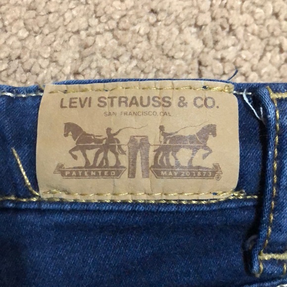 Kids Levi’s Jean Shorts - Picture 3 of 4